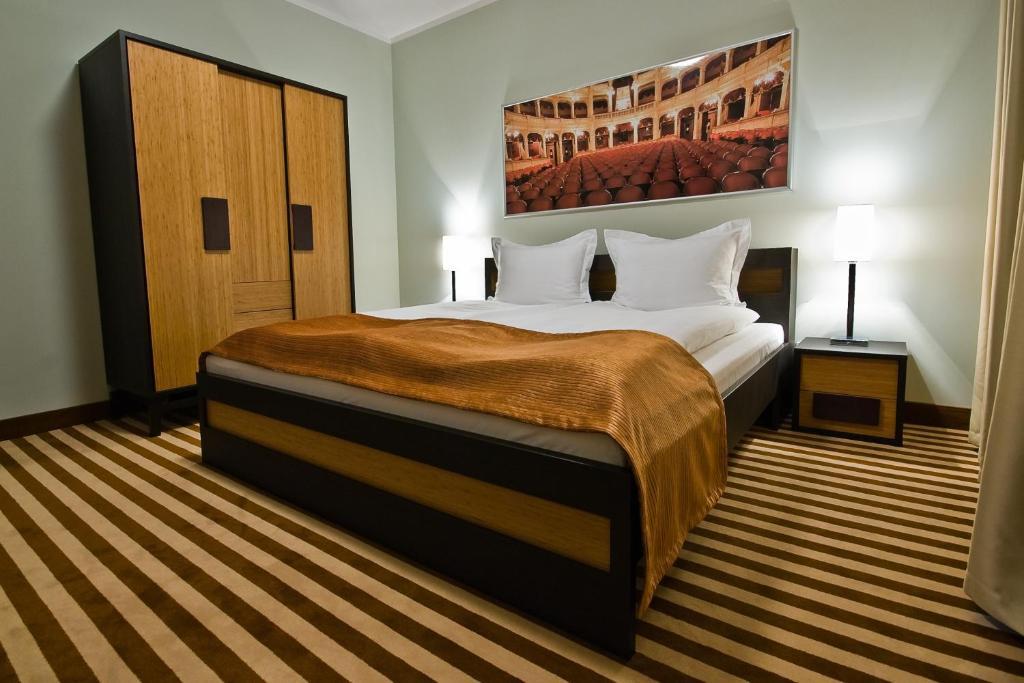 Hotel Poznanski A2 Luboń Εξωτερικό φωτογραφία